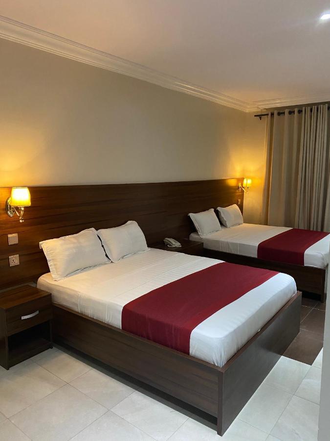 Posh Hotel And Suites Victoria Island Lagos Exterior foto