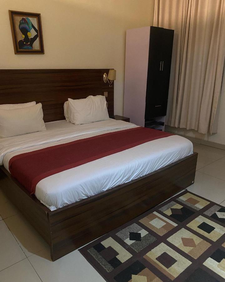 Posh Hotel And Suites Victoria Island Lagos Exterior foto